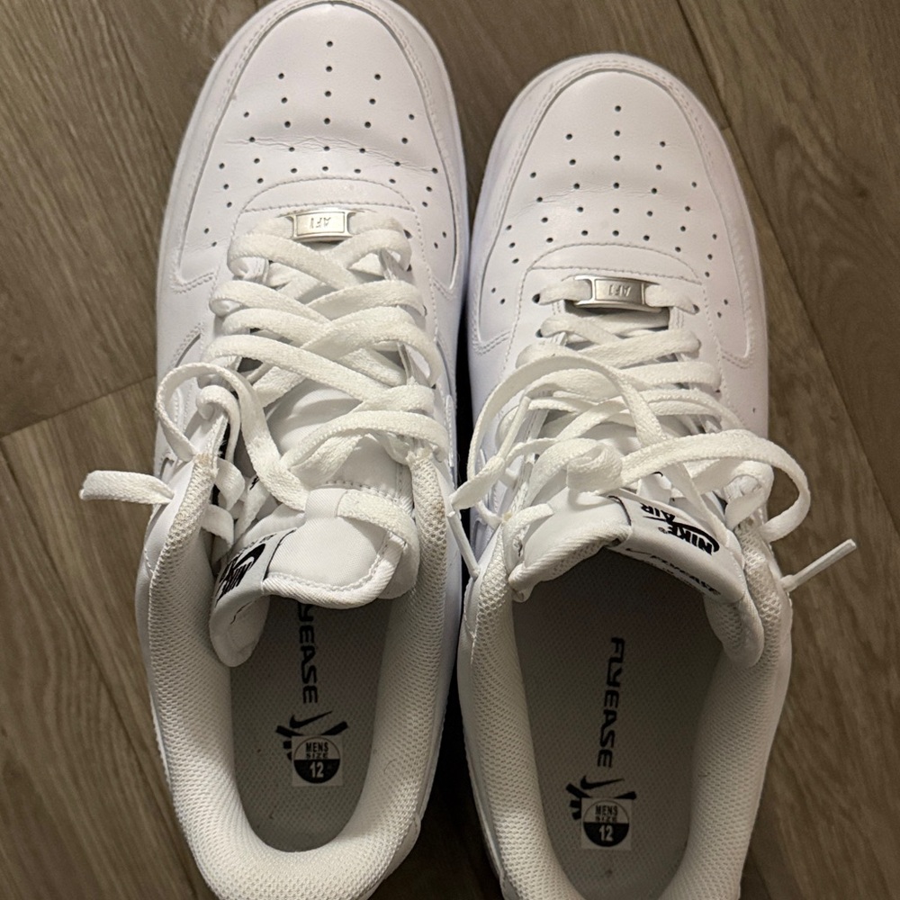Nike Air Force 1 Flyease Triple White Leather Sneakers - Picture 6 of 10